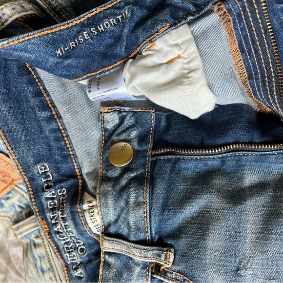 American Eagle Denim Shorts - Picture 3 of 3